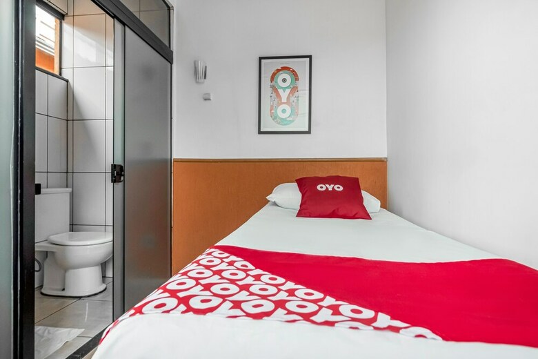 Hotel Oyo Pousada Rio Branco