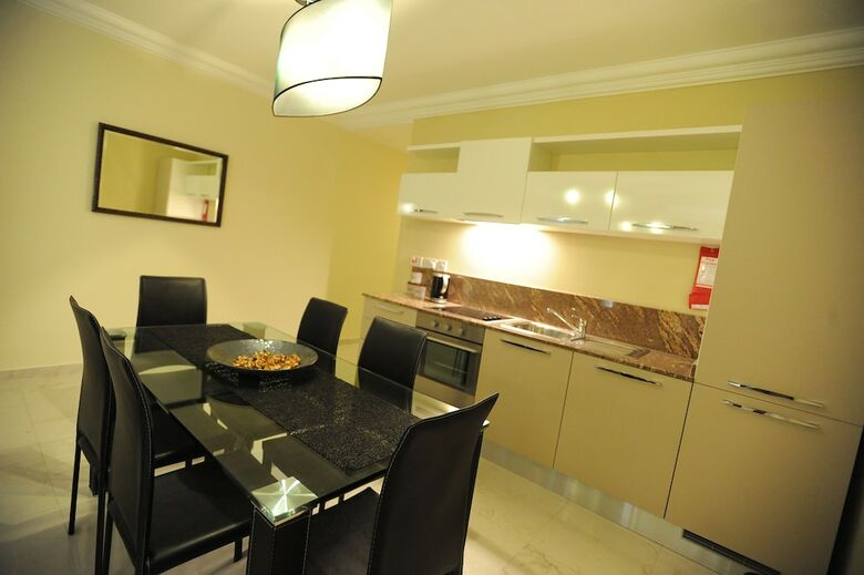 Hotel Onyx Suites & Apartments