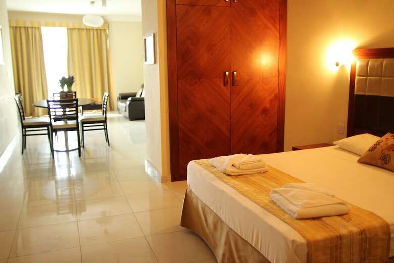 Hotel Onyx Suites & Apartments