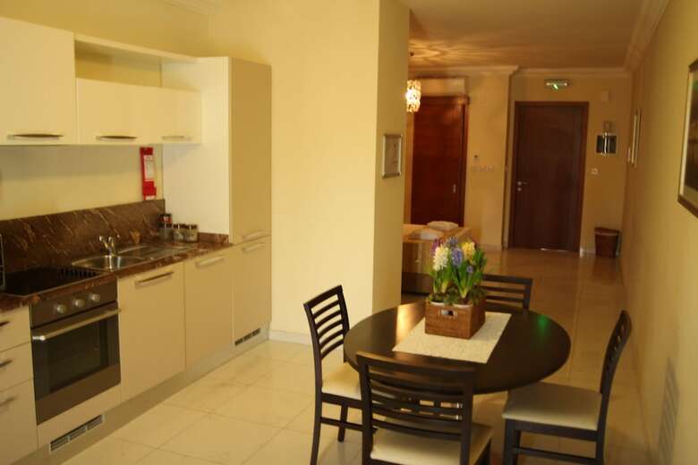 Hotel Onyx Suites & Apartments