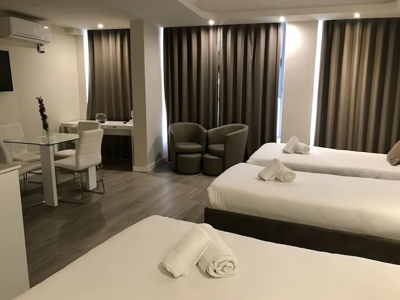 Hotel Onyx Suites & Apartments