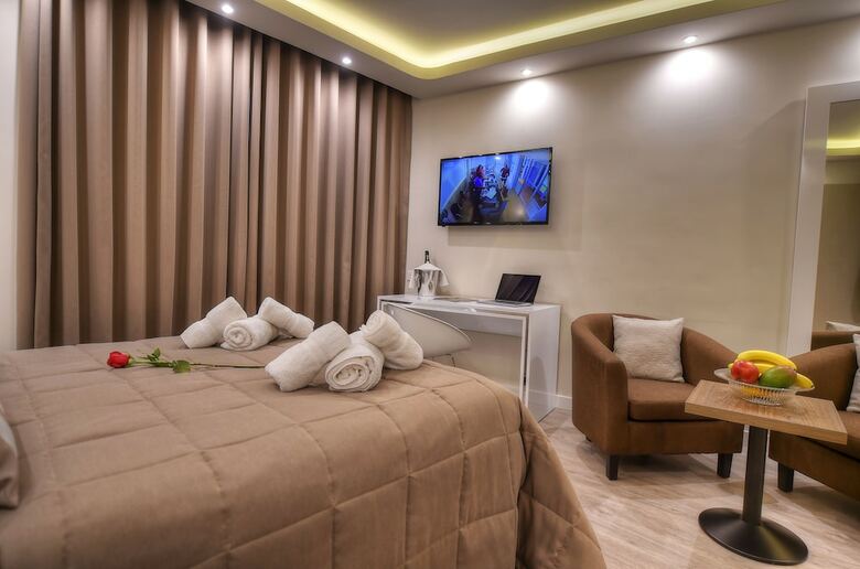 Hotel Onyx Suites & Apartments