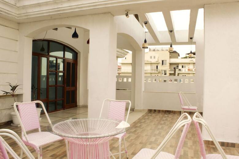 Hostal Datstop Hostel