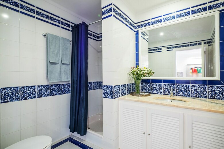 Sintra Surf Family Villa
