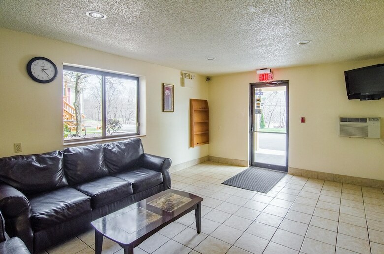 Motel 6 Montoursville, Pa
