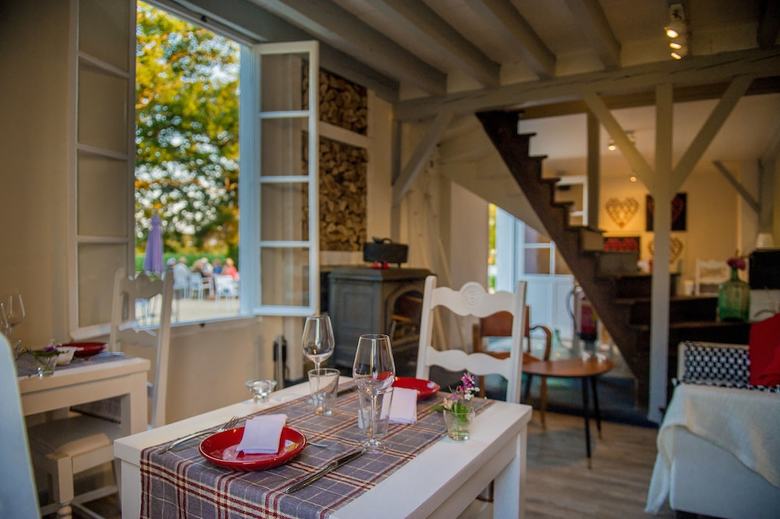 Hotel Lodge La Petite Couronne