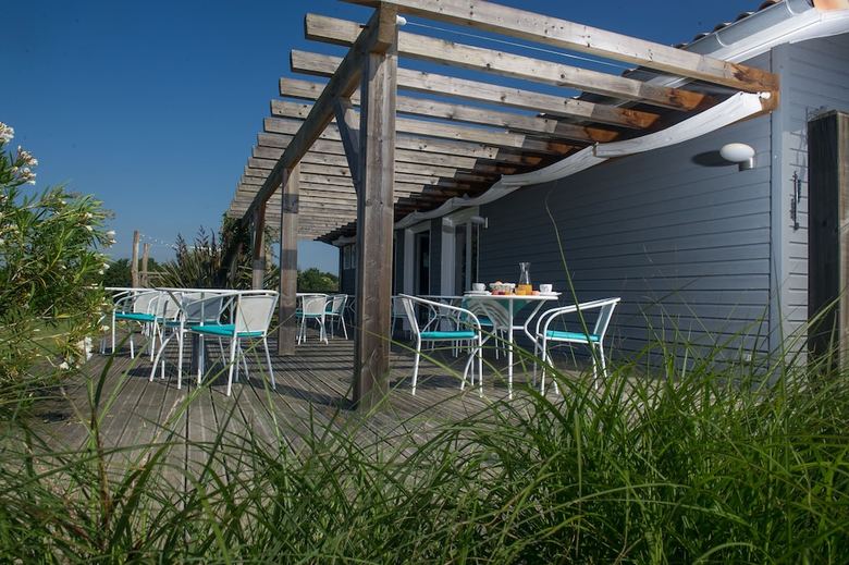 Hotel Lodge La Petite Couronne