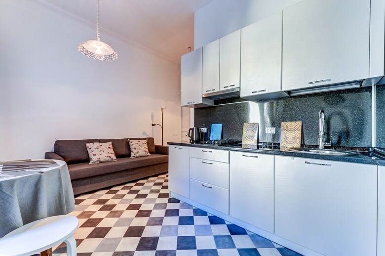 Stn Apartments Near Hermitage
