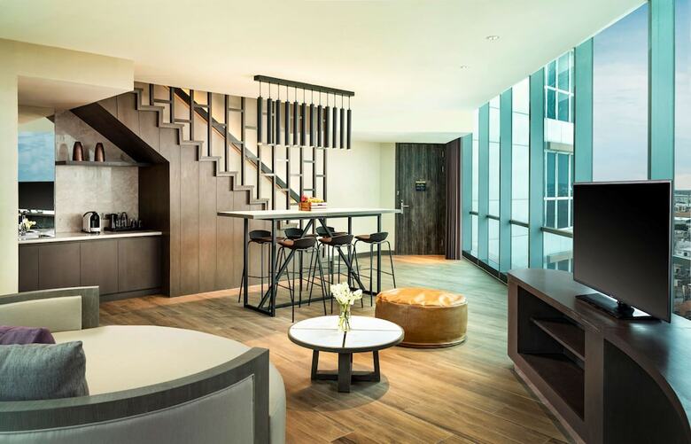 Hotel Doubletree By Hilton Surabaya