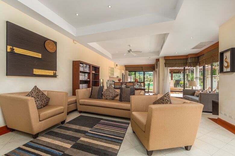 Villa Selaru By Tropiclook
