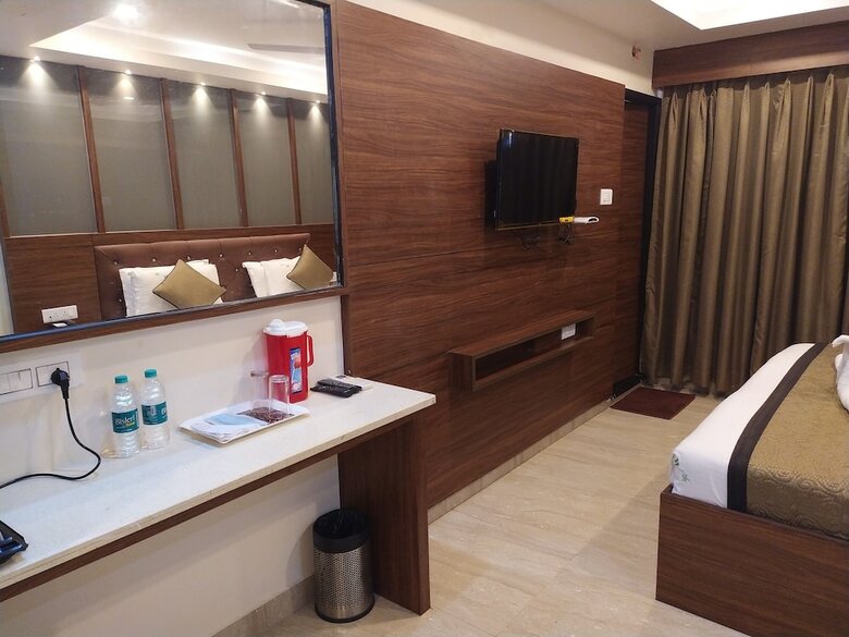 Hotel  White  Boutique
