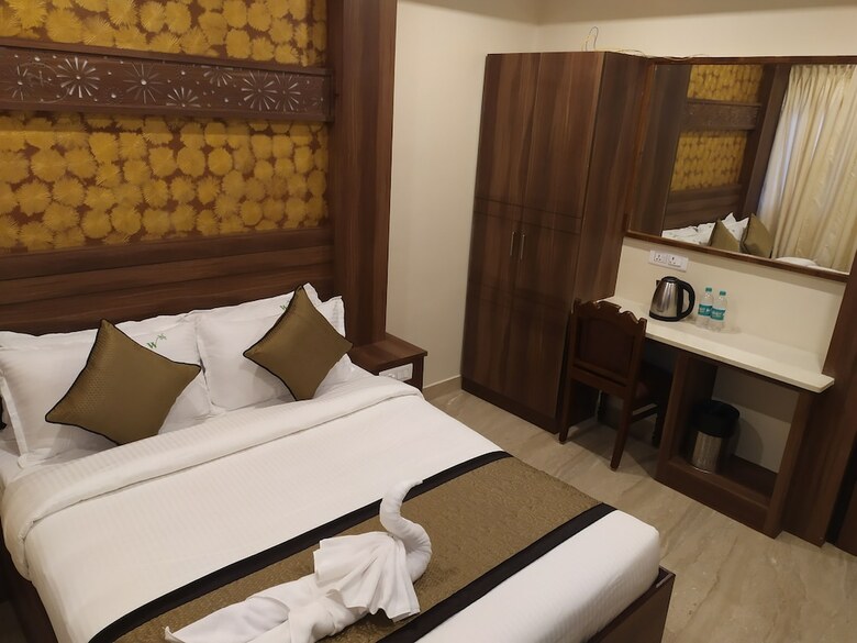 Hotel  White  Boutique