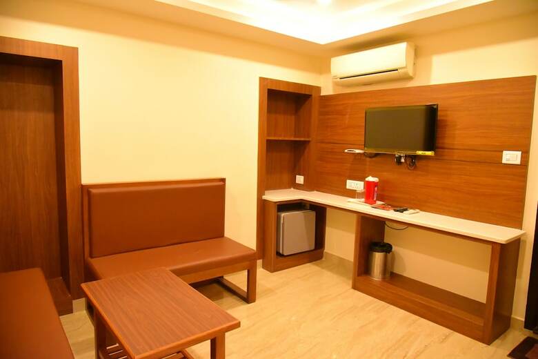 Hotel  White  Boutique
