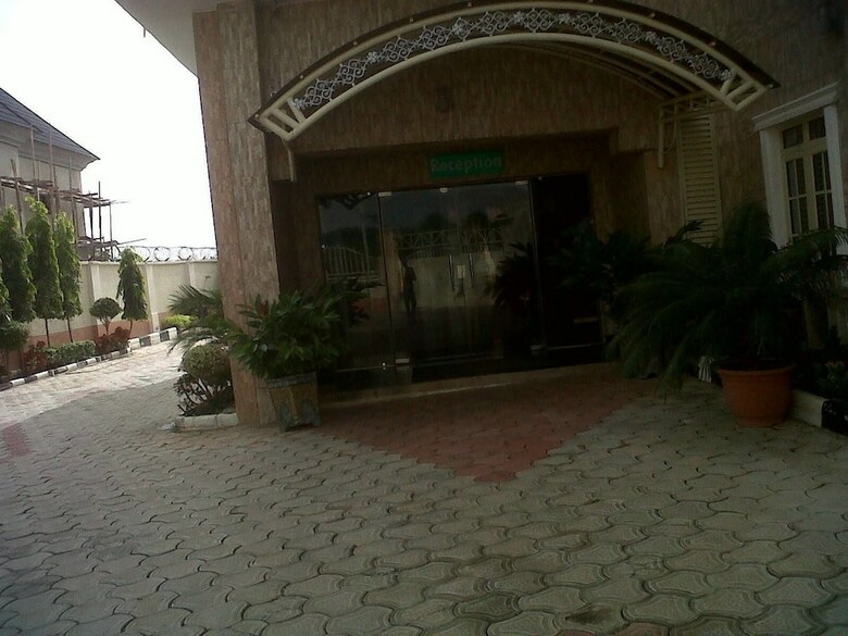 Hotel Habitat Guest House