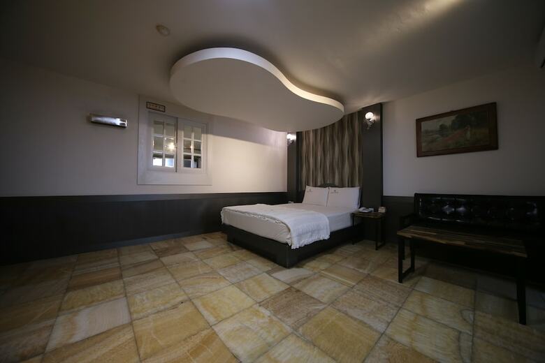 Hotel Midas