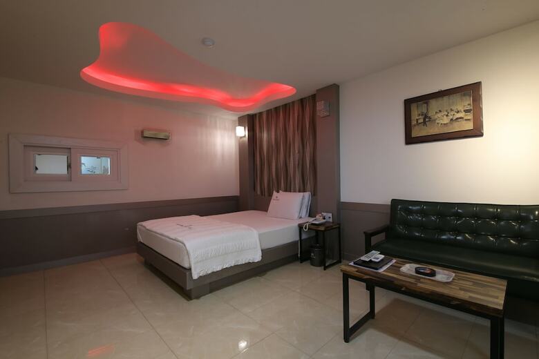 Hotel Midas