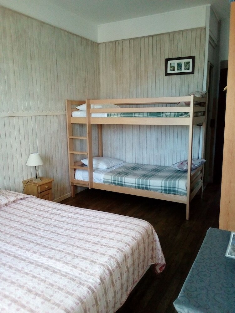 Les 4 Montagnes Hotel
