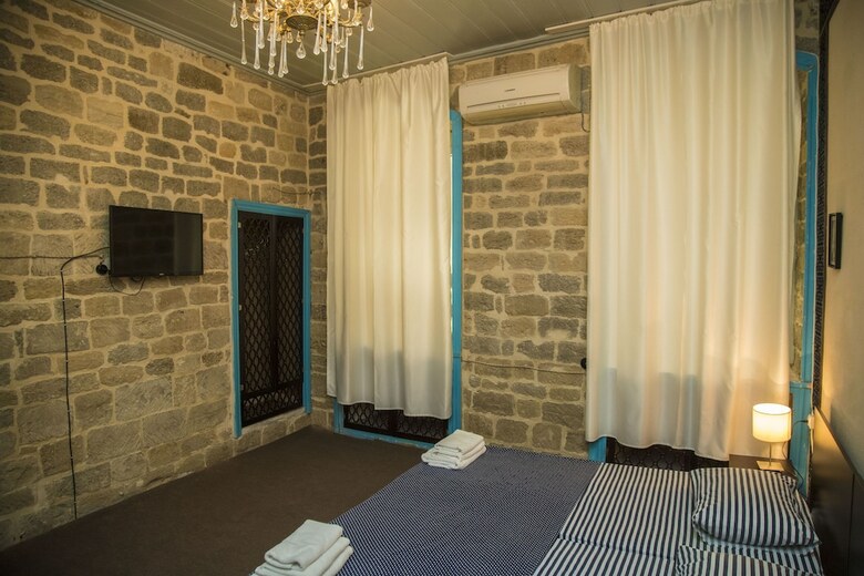 Royal Castle Boutique Hotel
