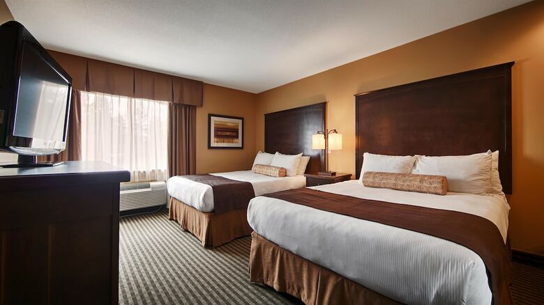 Best Western Maple Ridge Hotel