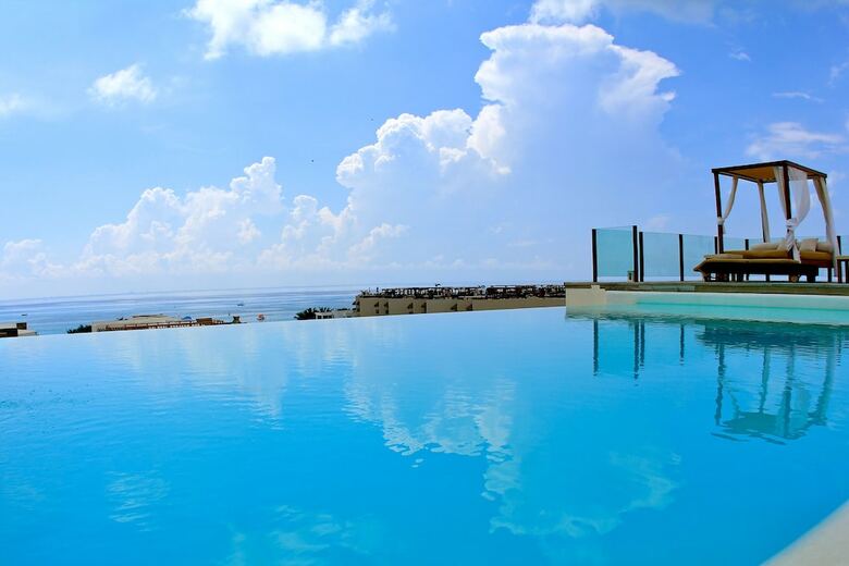 Apartamentos Las Brisas Condominios