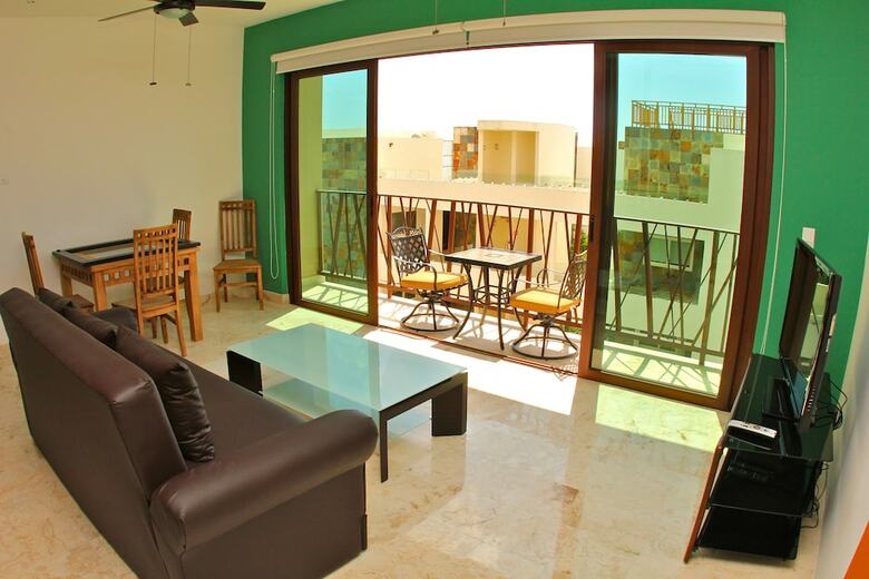 Apartamentos Las Brisas Condominios