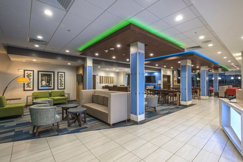 Hotel Holiday Inn Express & Suites Phoenix North - Happy Valley