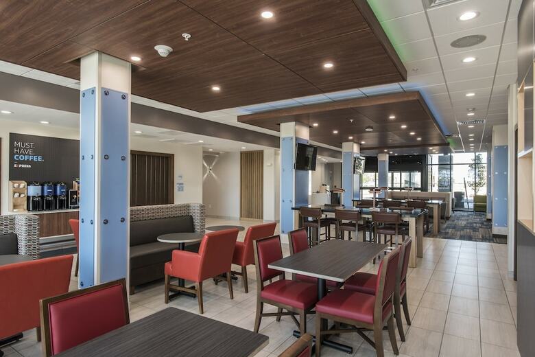 Hotel Holiday Inn Express & Suites Phoenix North - Happy Valley
