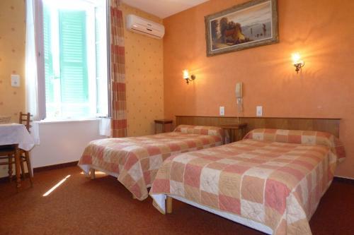 Hotel H�tel Du Lion D'or