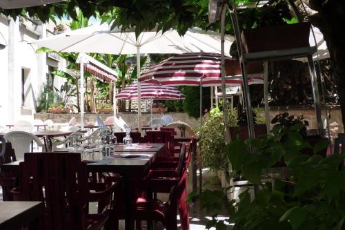 Hotel H�tel Du Lion D'or