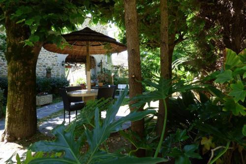 Hotel H�tel Du Lion D'or