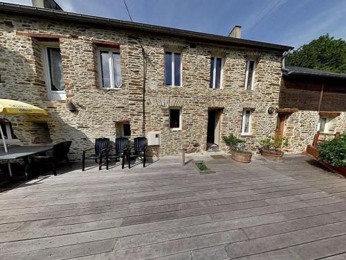 Camping Des Rochers Des Parcs