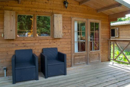 Camping Des Rochers Des Parcs