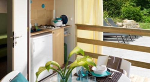 Camping Des Rochers Des Parcs