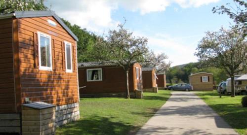 Camping Des Rochers Des Parcs