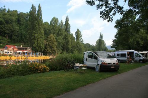 Camping Des Rochers Des Parcs
