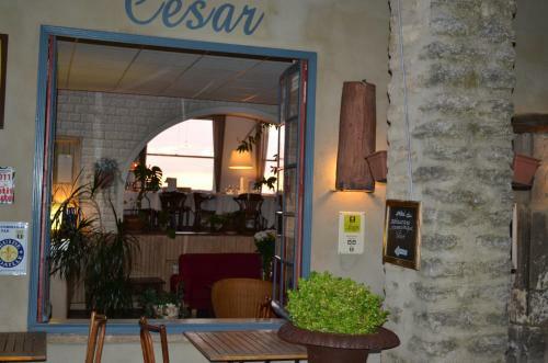 Hotel H�tel Restaurant Panoramique C�sar