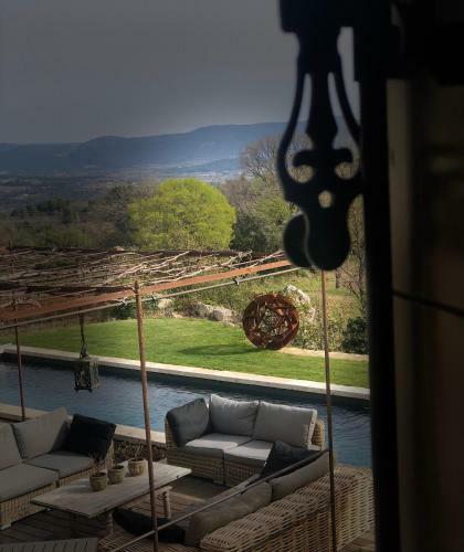 Bed & Breakfast Une Sieste En Luberon