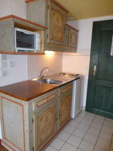 Hotel H�tel-r�sidence La Cour Du Bailli