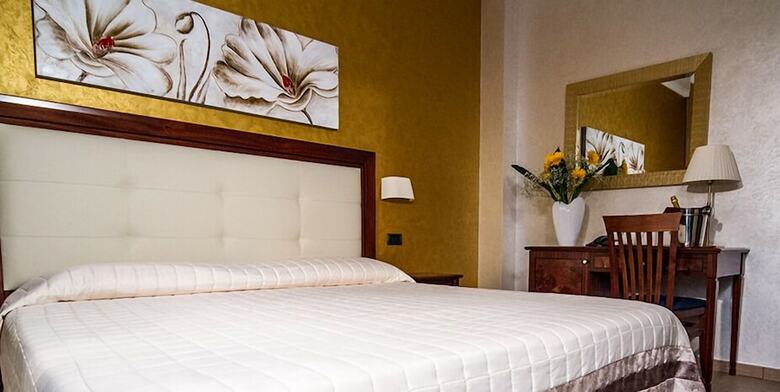 Hotel Flora