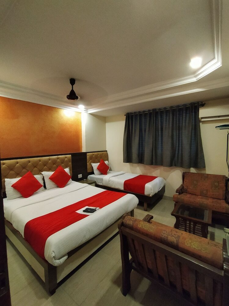 Hotel Highland Residency