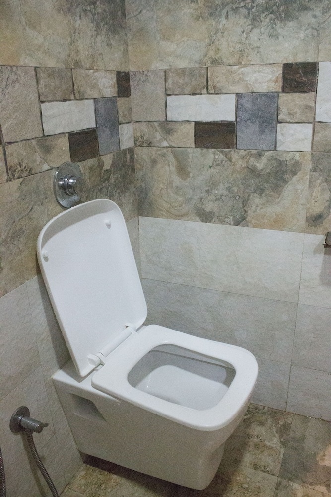 Hotel Highland Residency