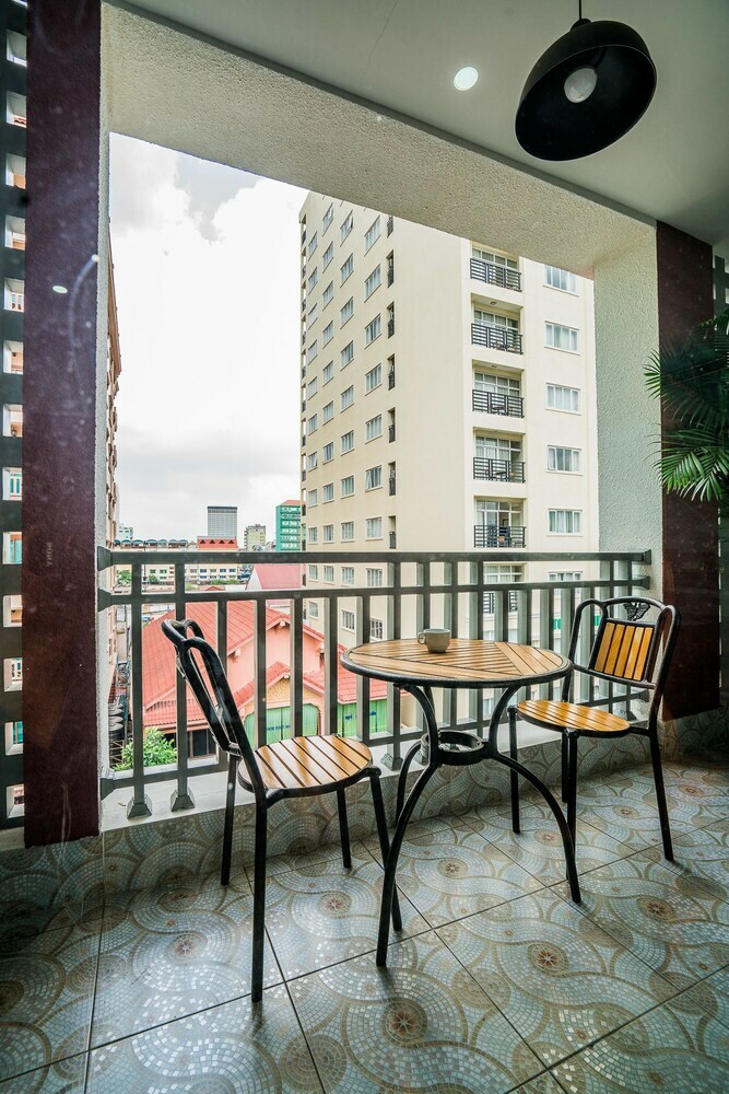 Chinese Home Business Hotel