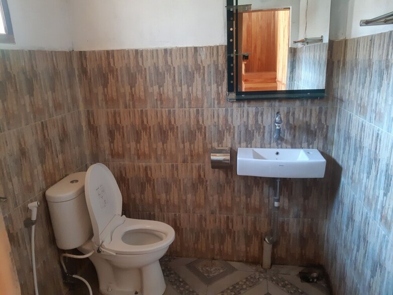 Hotel Adk Papandayan Homestay & Tour