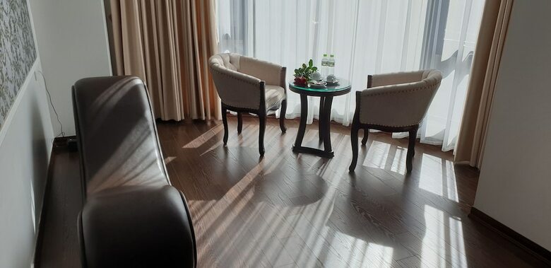 Hotel Aha Khach San Hoang Lam