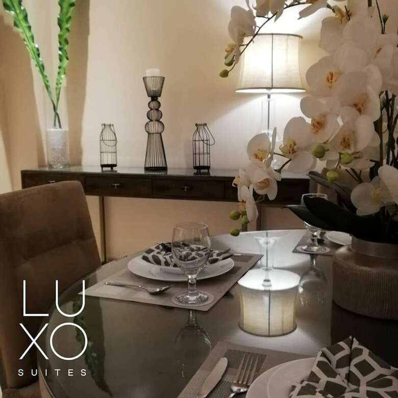 Aparthotel Luxo Suites