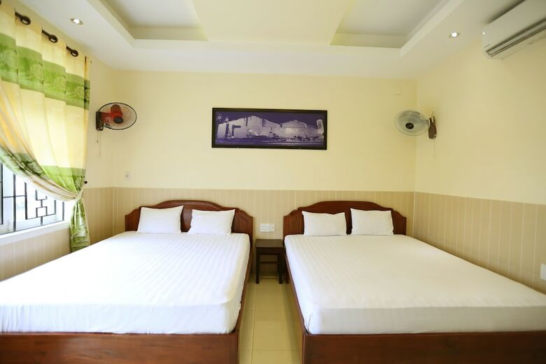Minh Quang Hotel