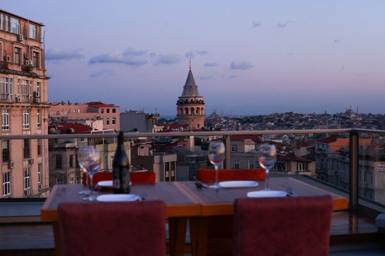 Medar Hotel