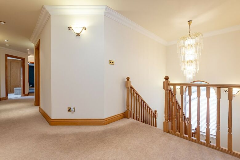 Apartamentos Luxury 6-bed House With Pool