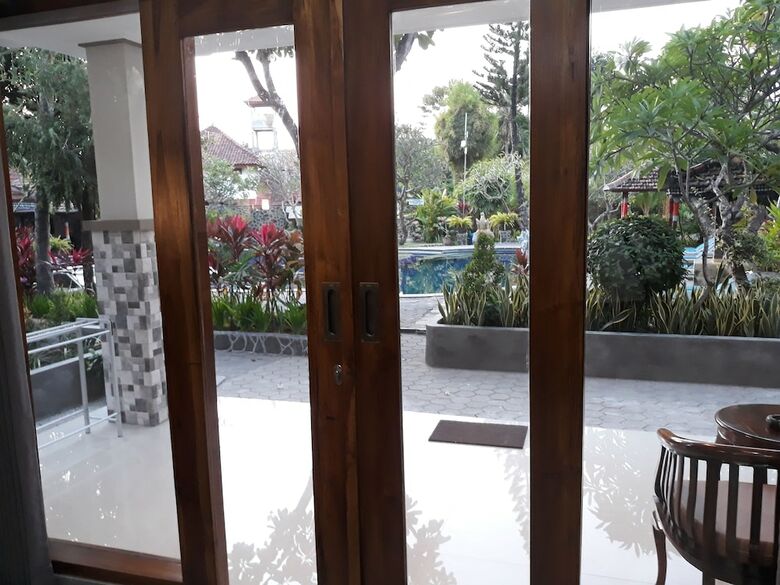 Bed & Breakfast Puri Bali Lovina