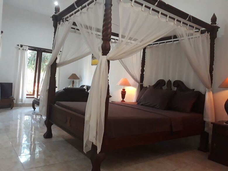 Bed & Breakfast Puri Bali Lovina